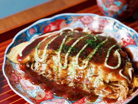 フライパンで!✨ソース焼きそば入り広島風お好み焼き